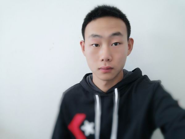 2018级—王潇.jpg